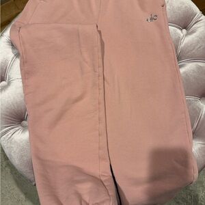 Alo  Sweatpants in Dusty Rose